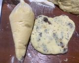 Foto langkah ke 6 dari resep Cranberry Cheese Bread.