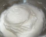 Foto langkah ke 4 dari resep Marmer Cake 6 Telur Lembut, Panggang Oven.