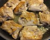 Foto del paso 2 de la receta: Pollo con verduras en salsa de soya🌺
