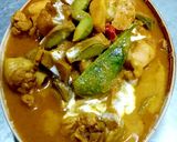 รูปขั้นตอนการทำที่ 7 ของ แกงกะทิไก่ใส่สะตอ