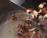 A picture of step 4 of Suji ka halwa.