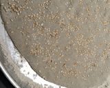 तीळ लावून बाजरीची भाकरी (til laun bajrichi bhakhri recipe in marathi) रेसिपी स्टेप 2 फोटो 