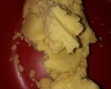 Foto langkah ke 2 dari resep Strawberry Thumbprint cookies.