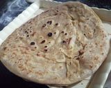 A picture of step 5 of Paratha Roll.