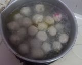 Foto langkah ke 3 dari resep Cilok goang kuah pedas.