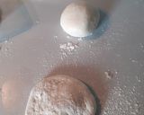 A picture of step 1 of Khasta Karara Qeema Paratha.