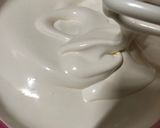 Foto langkah ke 2 dari resep Bolu Kukus Susu Pandan Keju.
