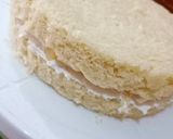 A picture of step 6 of PineApple cake🎂.