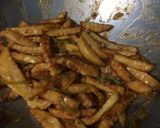 A picture of step 5 of Honey chilli fries.