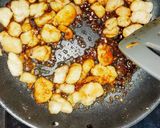 Foto langkah ke 5 dari resep Honey Garlic Chicken.