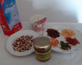 Une image de l'étape 1 de Nougat Glacé Aux fruits secs et confits.