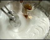A picture of step 2 of Thoothukudi macroons.