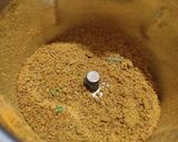 A picture of step 2 of Sambhar.