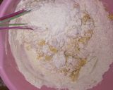 A picture of step 1 of Microwave biscuits.