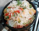 Foto del paso 4 de la receta: Pollo con verduras