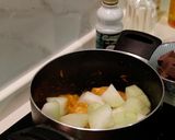 รูปขั้นตอนการทำที่ 4 ของ เมนูข้าวกล่อง แกงเผ็ดฟักเขียวใส่ไก่ - Red Curry with Chicken and Gourd