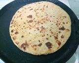A picture of step 14 of Gobi paratha.