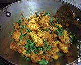 A picture of step 4 of Peas with gobhi.