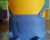 Vickys Minion Bob Cake (Decorating Idea) recipe step 35 photo