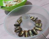 Foto langkah ke 4 dari resep Talam roti tawar kurma.