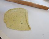 A picture of step 6 of Zucchini chapati.