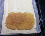 Foto del paso 3 de la receta: Tarta de hojaldre con cabello de ángel almendra fileteada y un toque de miel