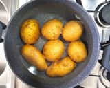 Foto del passaggio 2 della ricetta Gnocchi con verdurine