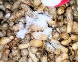 Foto langkah ke 1 dari resep Kacang kukus asin.