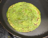 A picture of step 3 of Spinach Oats Chila (Healthy Breakfast).