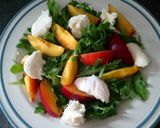 A picture of step 5 of Nectarine, Prosciutto and Mozerella Salad.
