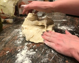Foto del paso 2 de la receta: Masa para pizza casera sin levadura