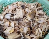Foto langkah ke 2 dari resep Tumis Jantung Pisang Kepok.
