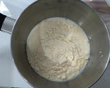 Foto langkah ke 2 dari resep Fluffy Japanese Milk Bread.