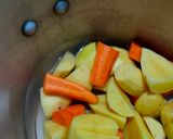 A picture of step 1 of Breadvada or Aloo bonda.