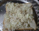 ચીઝ ટોસ્ટ સેન્ડવીચ(Cheese Toast Sandwich Recipe in Gujarati) રેસીપી સ્ટેપ3ફોટો