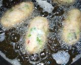 A picture of step 9 of Vegetable Potato Rolls.