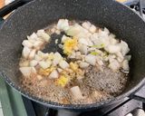 Une image de l'étape 7 de Bœuf mijoté à la bière, moutarde, navets et carottes.