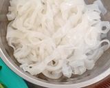 Foto langkah ke 1 dari resep Kwetiau Goreng.