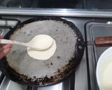 A picture of step 6 of Chicken Roll With Liquid Dough.