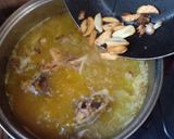 Foto langkah ke 4 dari resep Soup Babi labu kuning.