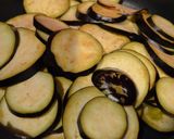 Une image de l'étape 2 de Aubergines à l'italienne (recette végétarienne).