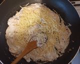 Lilahagymás-tejfölös-sajtos csirkemell🌰🧀🐤 recept fázis 2 fotója