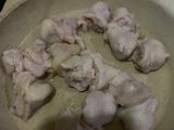 133. Minyak tunggir ayam