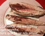 Foto del paso 1 de la receta Revuelto de melva, almejas y gambas