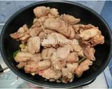 Foto langkah ke 5 dari resep Asem-Asem Ayam.