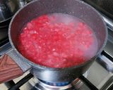 Foto langkah ke 2 dari resep Es Merah Delima.