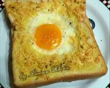 Foto langkah ke 5 dari resep Cheesy Toast with Egg | Roti panggang keju telur.