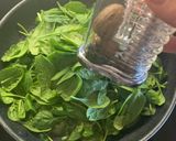 A picture of step 3 of Sautéed spinach.