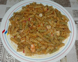 Foto del paso 4 de la receta: Ensalada de espirales de colores y caballa