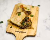 A picture of step 6 of Savoury crepe with minced meat fillings.